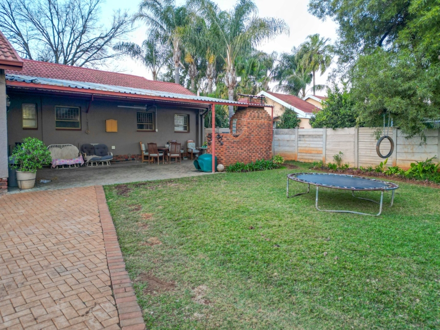 3 Bedroom Property for Sale in Melodie North West